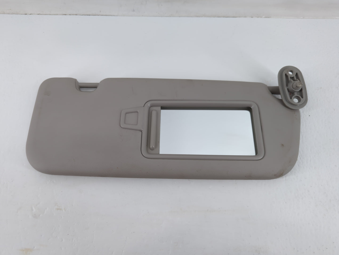 2017-2018 Kia Forte Sun Visor Shade Replacement Passenger Right Mirror Fits Fits 2017 2018 OEM Used Auto Parts - Oemusedauto