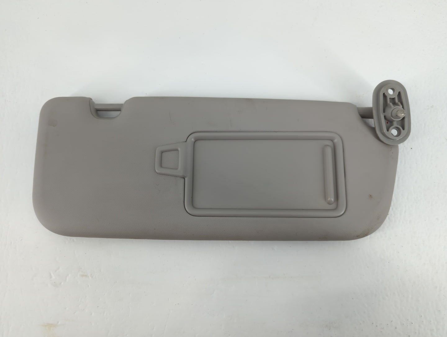 2017-2018 Kia Forte Sun Visor Shade Replacement Passenger Right Mirror Fits Fits 2017 2018 OEM Used Auto Parts - Oemusedauto