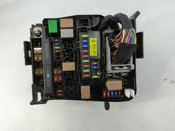 2017-2018 Kia Forte Fusebox Fuse Box Panel Relay Module P/N:91221 B0040 Fits Fits 2017 2018 OEM Used Auto Parts