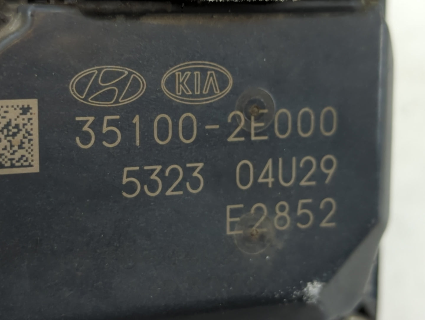 2014-2018 Kia Forte Throttle Body P/N:35100-2E000 Fits Fits 2011 2012 2013 2014 2015 2016 2017 2018 2019 2020 2021 OEM Used 