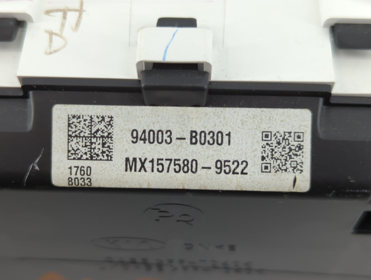 2017-2018 Kia Forte Instrument Cluster Speedometer Gauges P/N:MX157580-9522 94003-B0301 Fits Fits 2017 2018 OEM Used Auto Pa