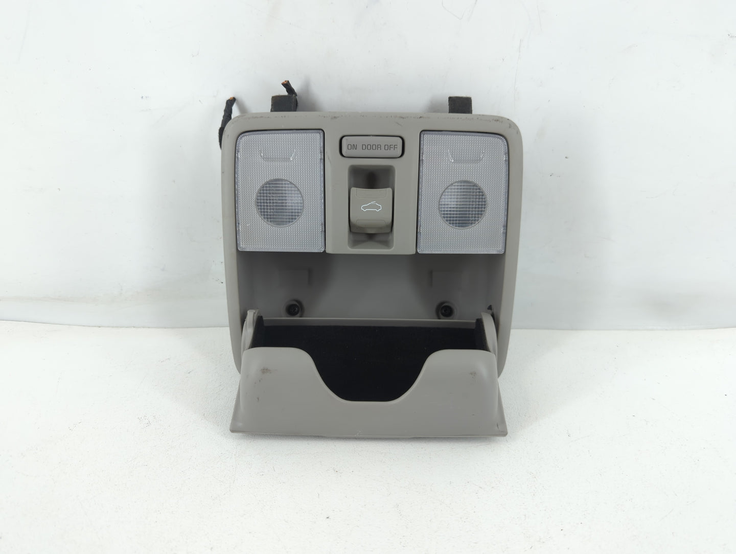 2014-2018 Kia Forte Overhead Roof Console 748102 - Oemusedautoparts1.com