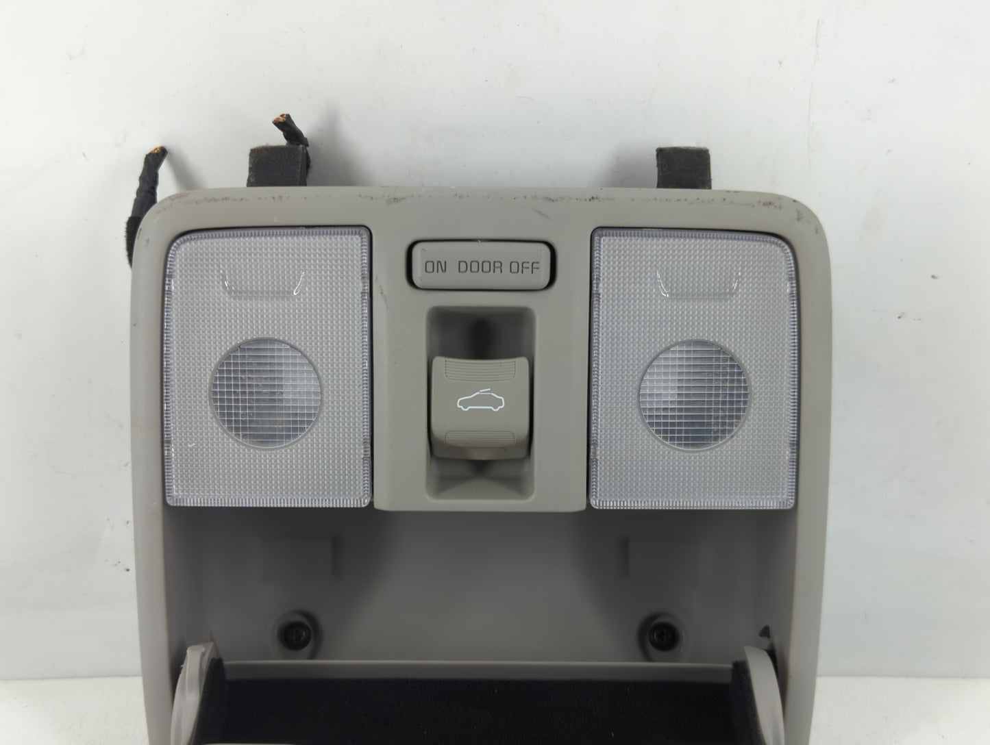 2014-2018 Kia Forte Overhead Roof Console 748102 - Oemusedautoparts1.com