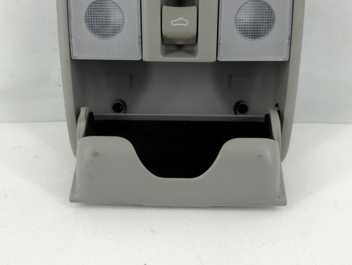 2014-2018 Kia Forte Overhead Roof Console 748102 - Oemusedautoparts1.com