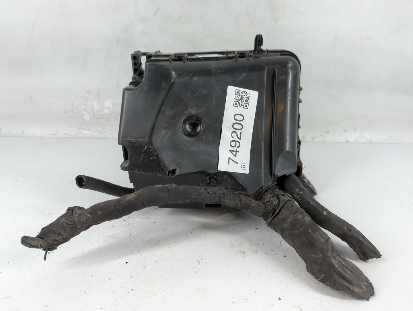 2017-2018 Kia Forte Fusebox Fuse Box Panel Relay Module P/N:91221 B0110 Fits Fits 2017 2018 OEM Used Auto Parts - Oemusedaut