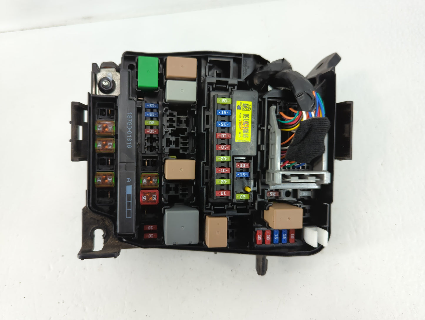 2017-2018 Kia Forte Fusebox Fuse Box Panel Relay Module P/N:91950-A7760 Fits Fits 2017 2018 OEM Used Auto Parts - Oemusedaut