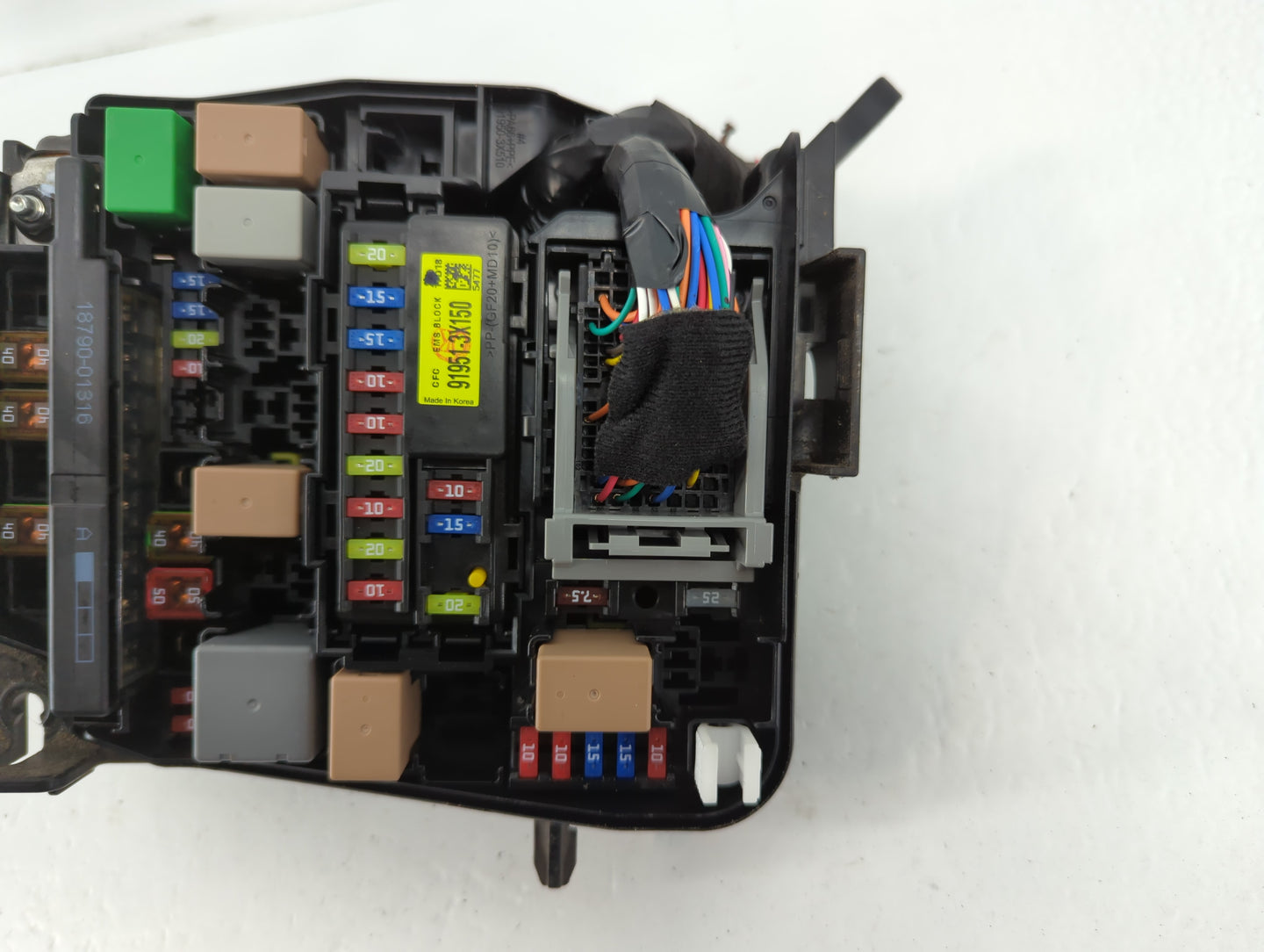 2017-2018 Kia Forte Fusebox Fuse Box Panel Relay Module P/N:91950-A7760 Fits Fits 2017 2018 OEM Used Auto Parts - Oemusedaut