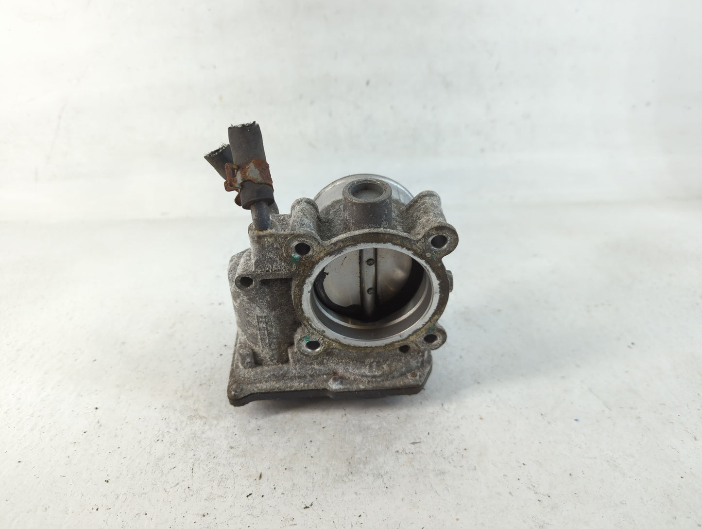 2014-2018 Kia Forte Throttle Body P/N:35100-2E000 Fits Fits 2011 2012 2013 2014 2015 2016 2017 2018 2019 2020 2021 OEM Used 