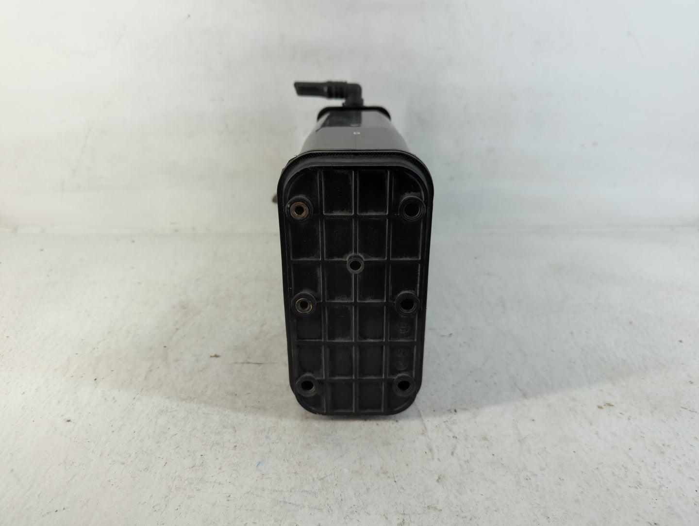 2018 Kia Forte Fuel Vapor Charcoal Canister - Oemusedautoparts1.com