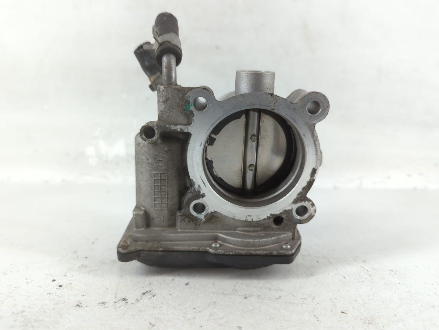 2017-2022 Kia Forte Throttle Body P/N:35100-2E000 Fits Fits 2015 2016 2017 2018 2019 2020 2021 2022 OEM Used Auto Parts - Oe