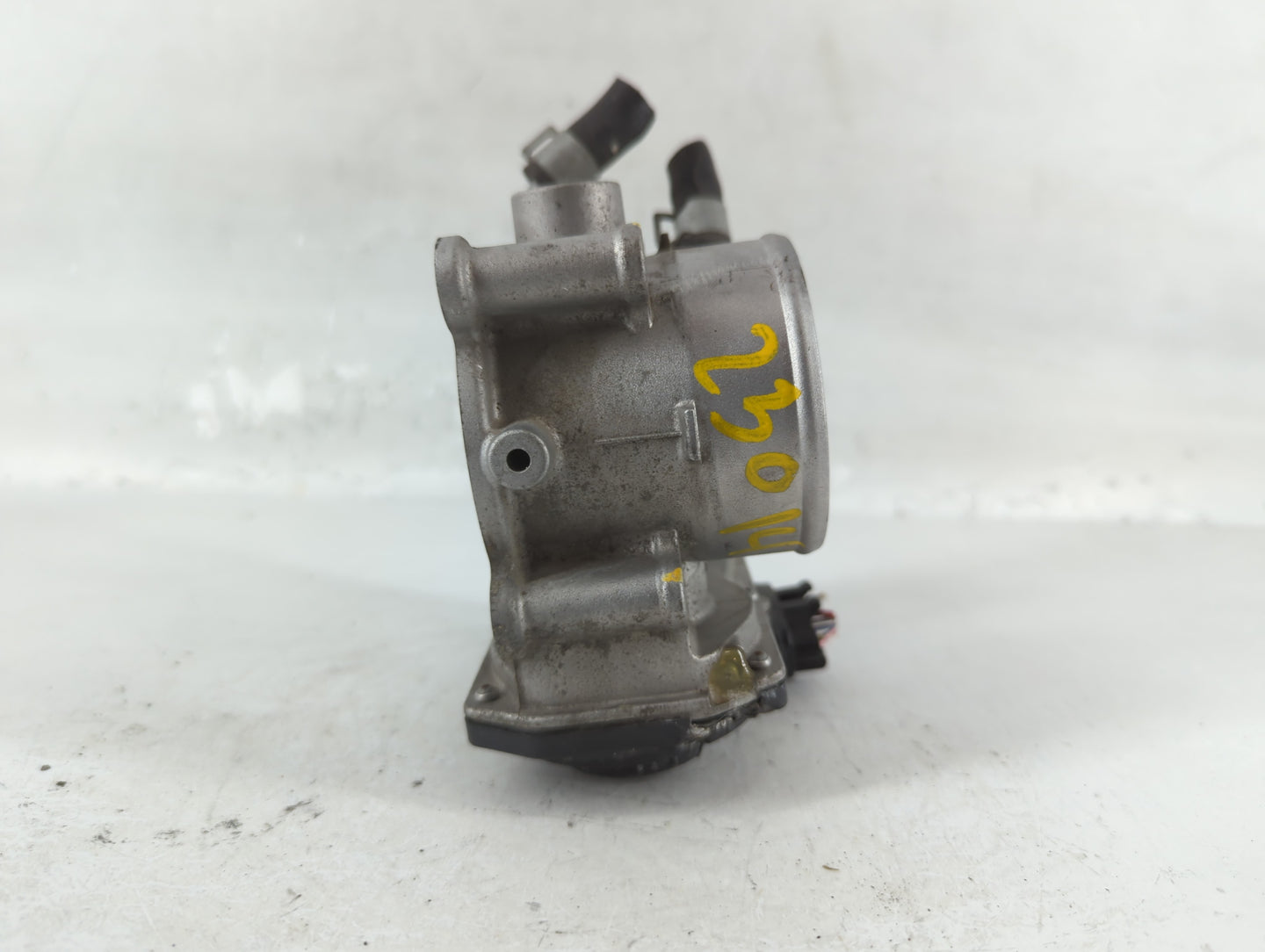 2017-2022 Kia Forte Throttle Body P/N:35100-2E000 Fits Fits 2015 2016 2017 2018 2019 2020 2021 2022 OEM Used Auto Parts - Oe