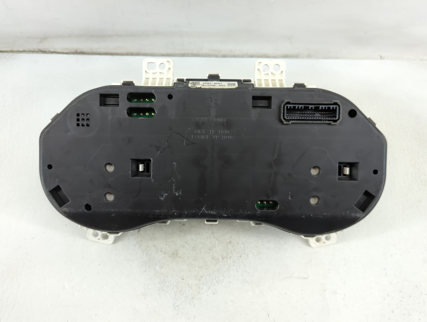 2017-2018 Kia Forte Instrument Cluster Speedometer Gauges P/N:94003-B0301 Fits Fits 2017 2018 OEM Used Auto Parts - Oemuseda
