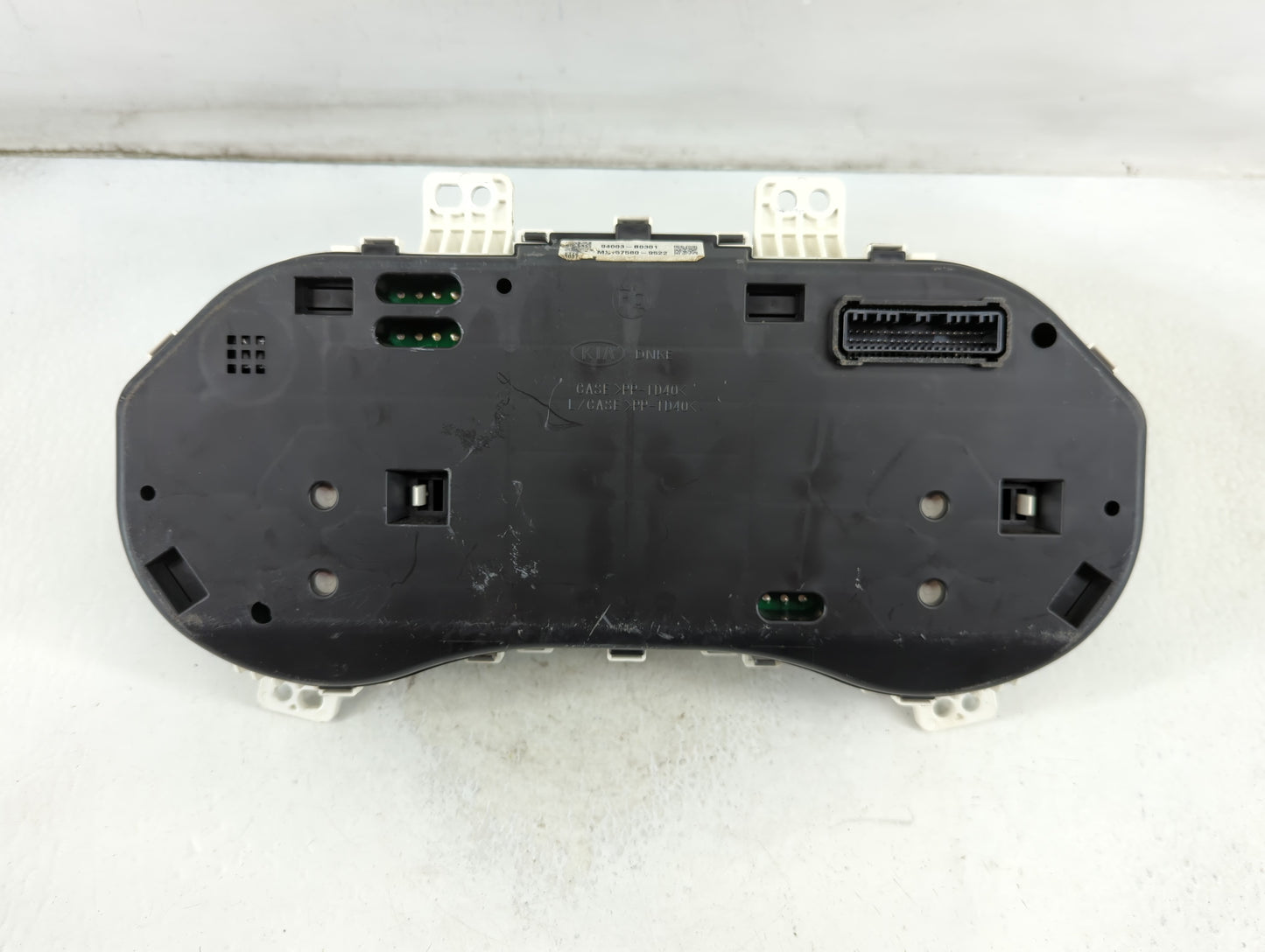 2017-2018 Kia Forte Instrument Cluster Speedometer Gauges P/N:94003-B0301 Fits Fits 2017 2018 OEM Used Auto Parts - Oemuseda