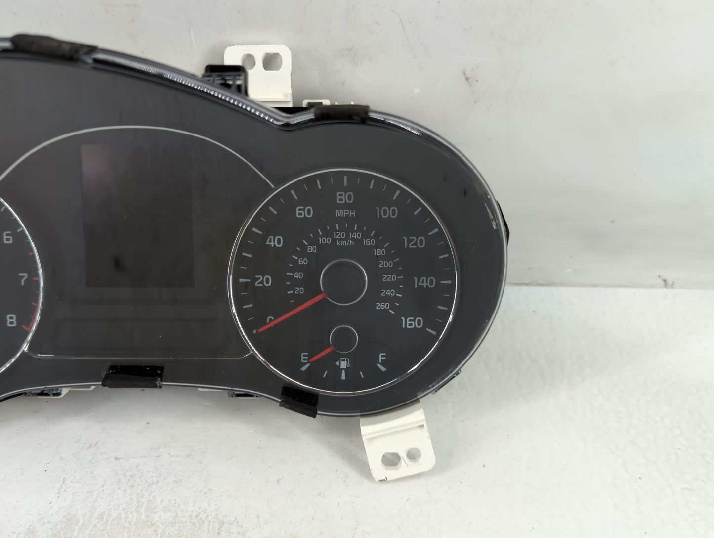 2017-2018 Kia Forte Instrument Cluster Speedometer Gauges P/N:94003-B0301 Fits Fits 2017 2018 OEM Used Auto Parts - Oemuseda