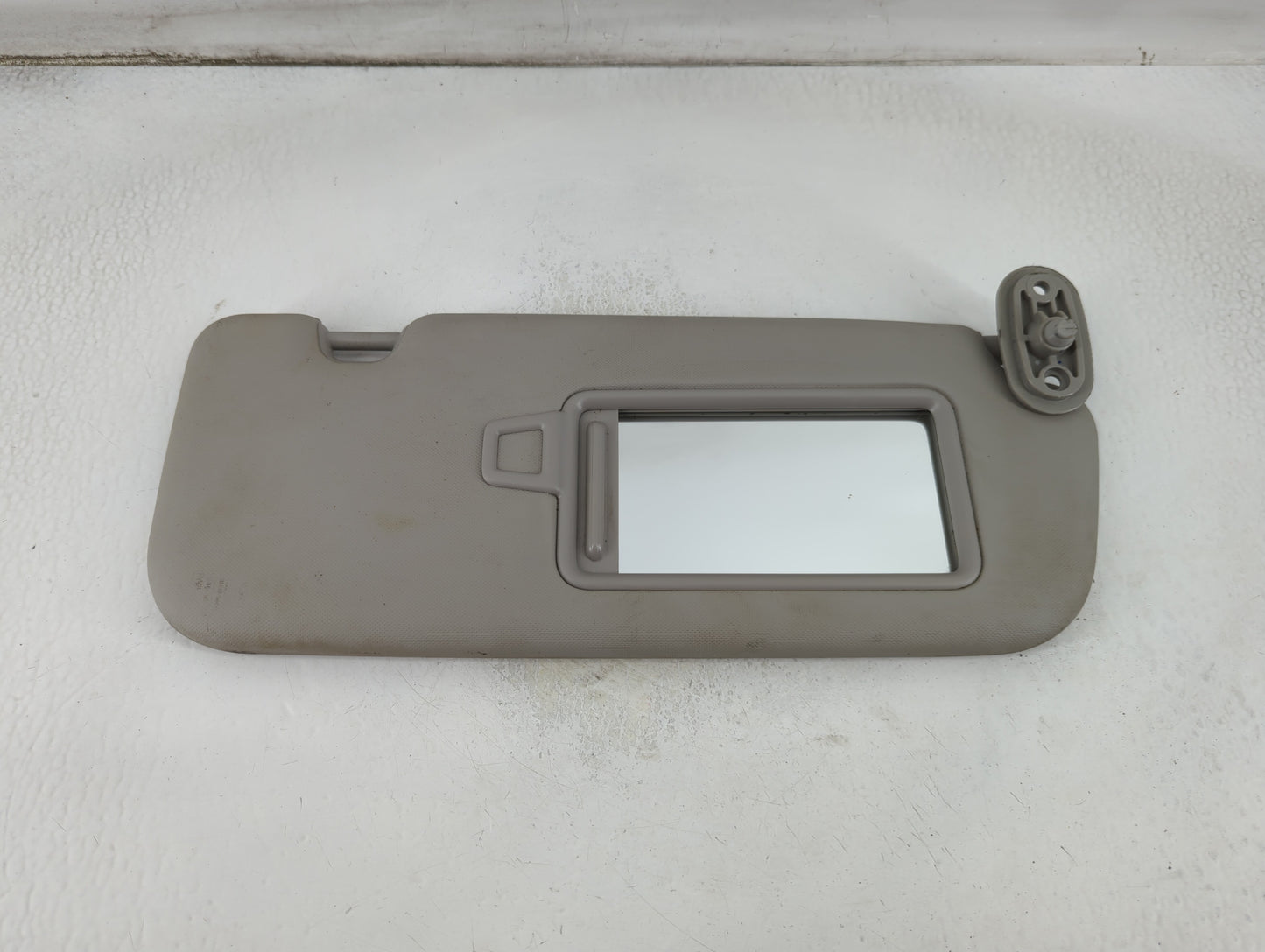 2017-2018 Kia Forte Sun Visor Shade Replacement Passenger Right Mirror Fits Fits 2017 2018 OEM Used Auto Parts - Oemusedauto