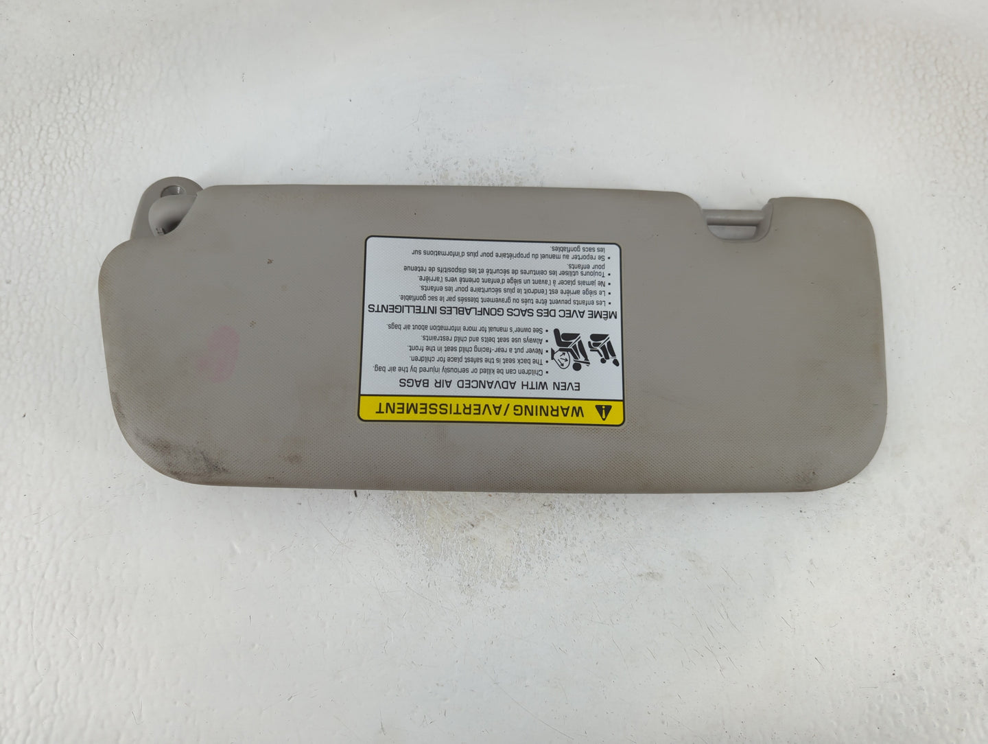 2017-2018 Kia Forte Sun Visor Shade Replacement Passenger Right Mirror Fits Fits 2017 2018 OEM Used Auto Parts - Oemusedauto
