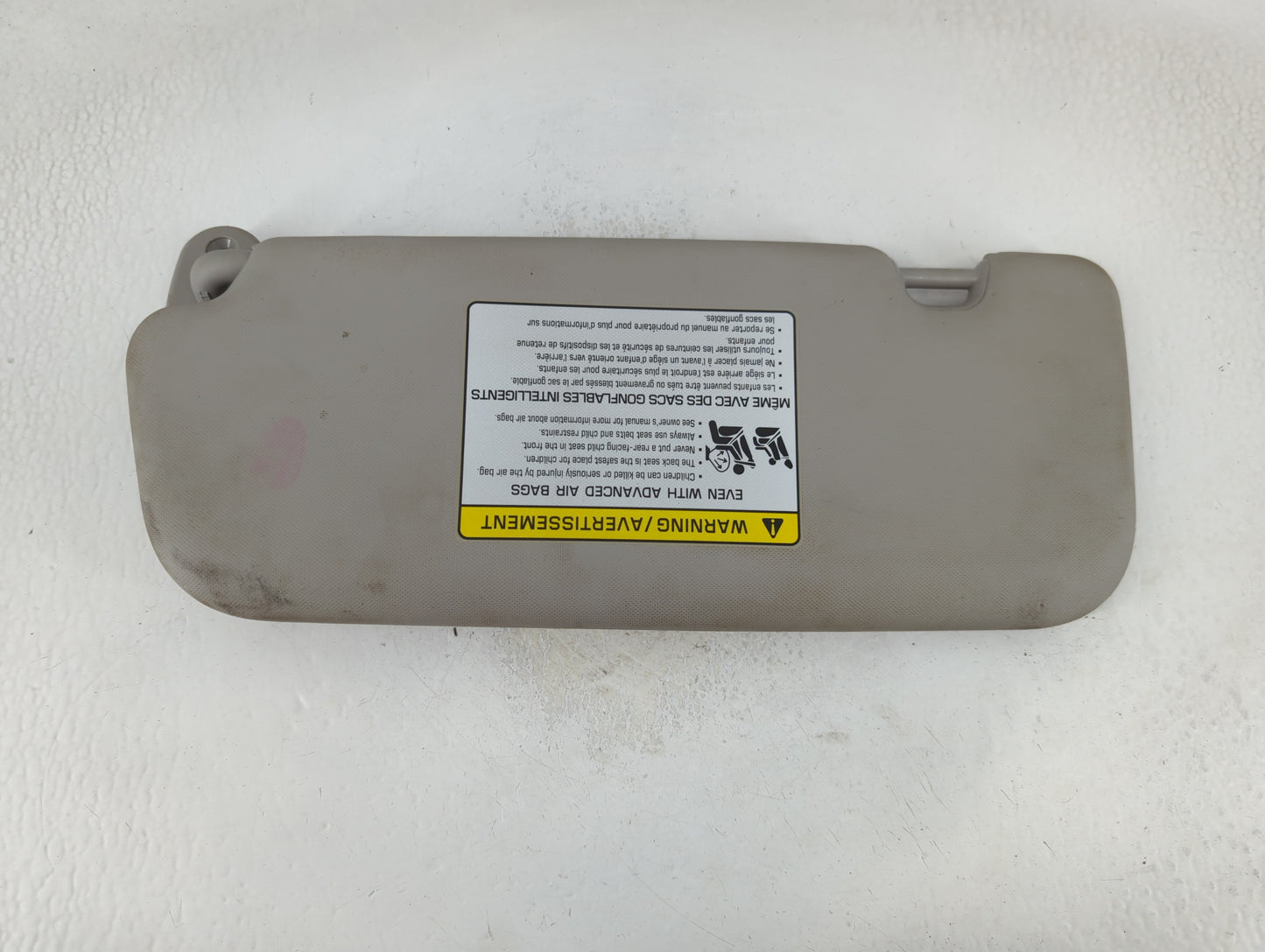 2017-2018 Kia Forte Sun Visor Shade Replacement Passenger Right Mirror Fits Fits 2017 2018 OEM Used Auto Parts - Oemusedauto