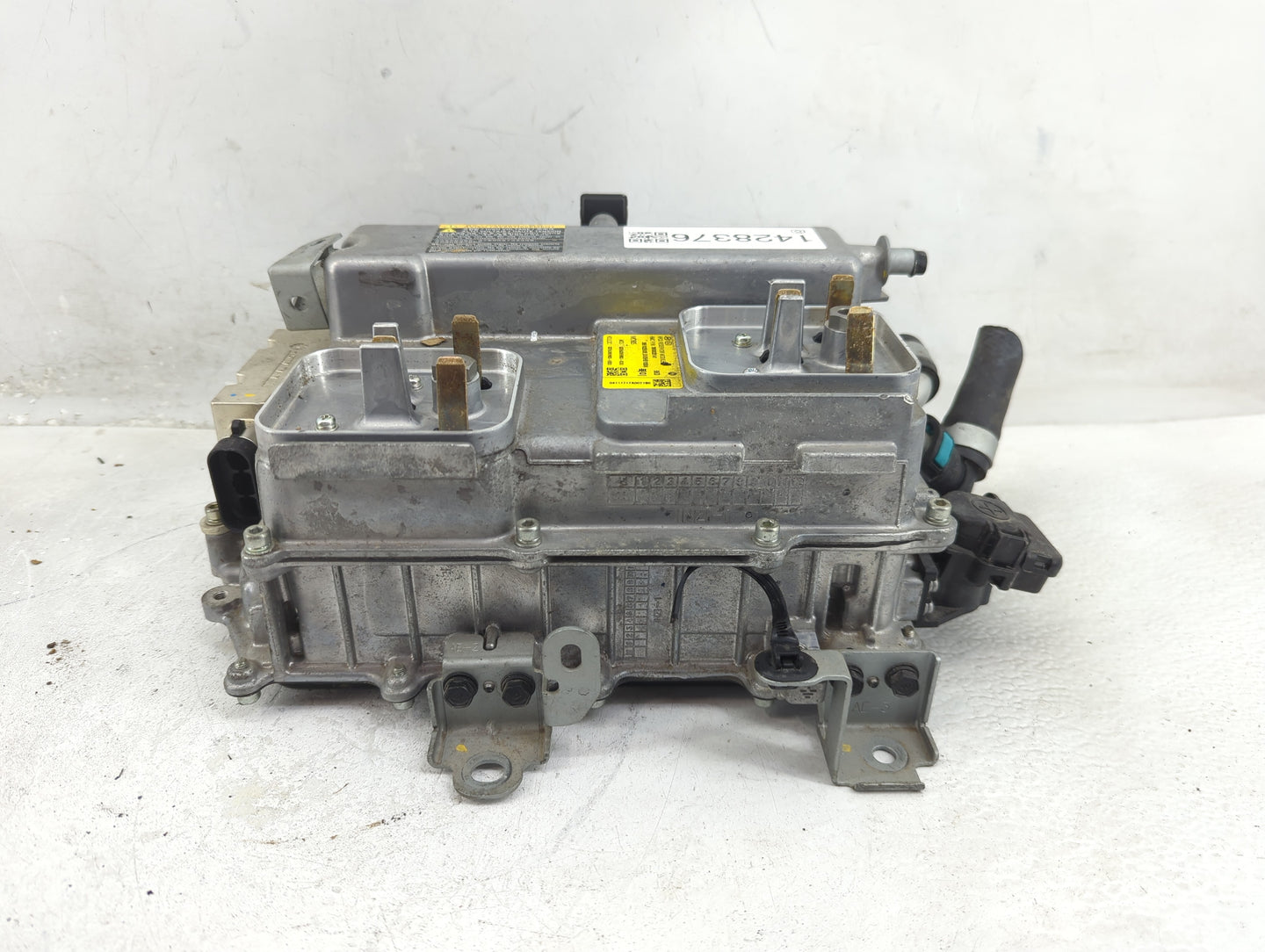 2018-2019 Kia Niro Hybrid DC Synergy Drive Power Inverter P/N:366002B141 Fits Fits 2018 2019 OEM Used Auto Parts - Oemusedau