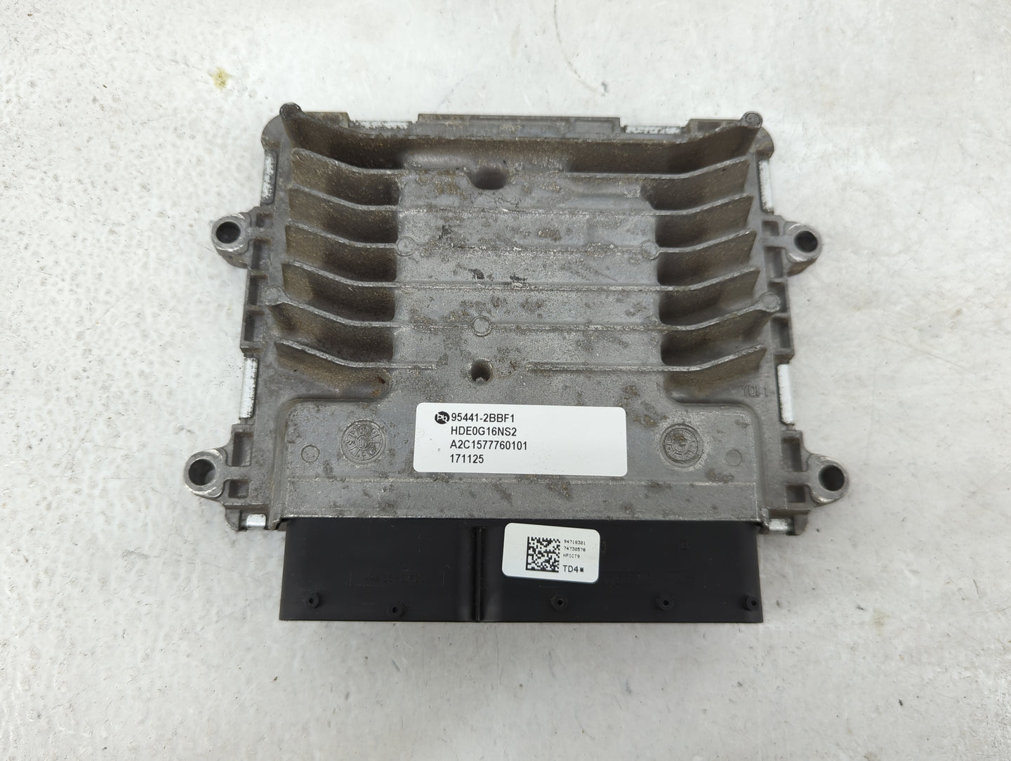 2018-2020 Kia Niro PCM Engine Control Computer ECU ECM PCU OEM P/N:95441-2BBF1 A2C1577760101 Fits Fits 2018 2019 2020 OEM Us