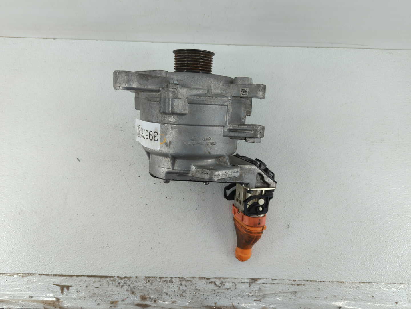 2017-2020 Kia Niro Alternator Replacement Generator Charging Assembly Engine OEM Fits Fits 2017 2018 2019 2020 OEM Used Auto