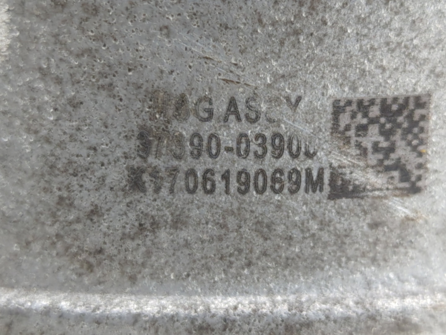 2017-2020 Kia Niro Alternator Replacement Generator Charging Assembly Engine OEM Fits Fits 2017 2018 2019 2020 OEM Used Auto