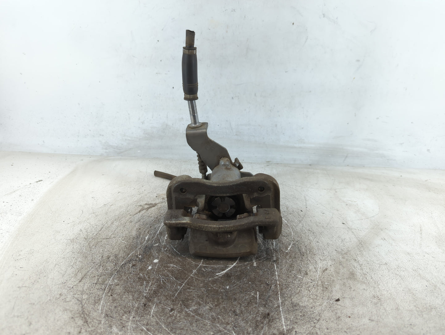 2017-2020 Kia Niro Front Passenger Right Brake Caliper - Oemusedautoparts1.com