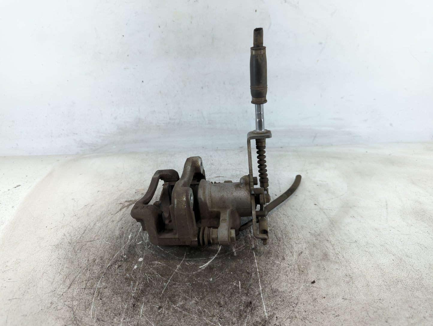 2017-2020 Kia Niro Front Passenger Right Brake Caliper - Oemusedautoparts1.com