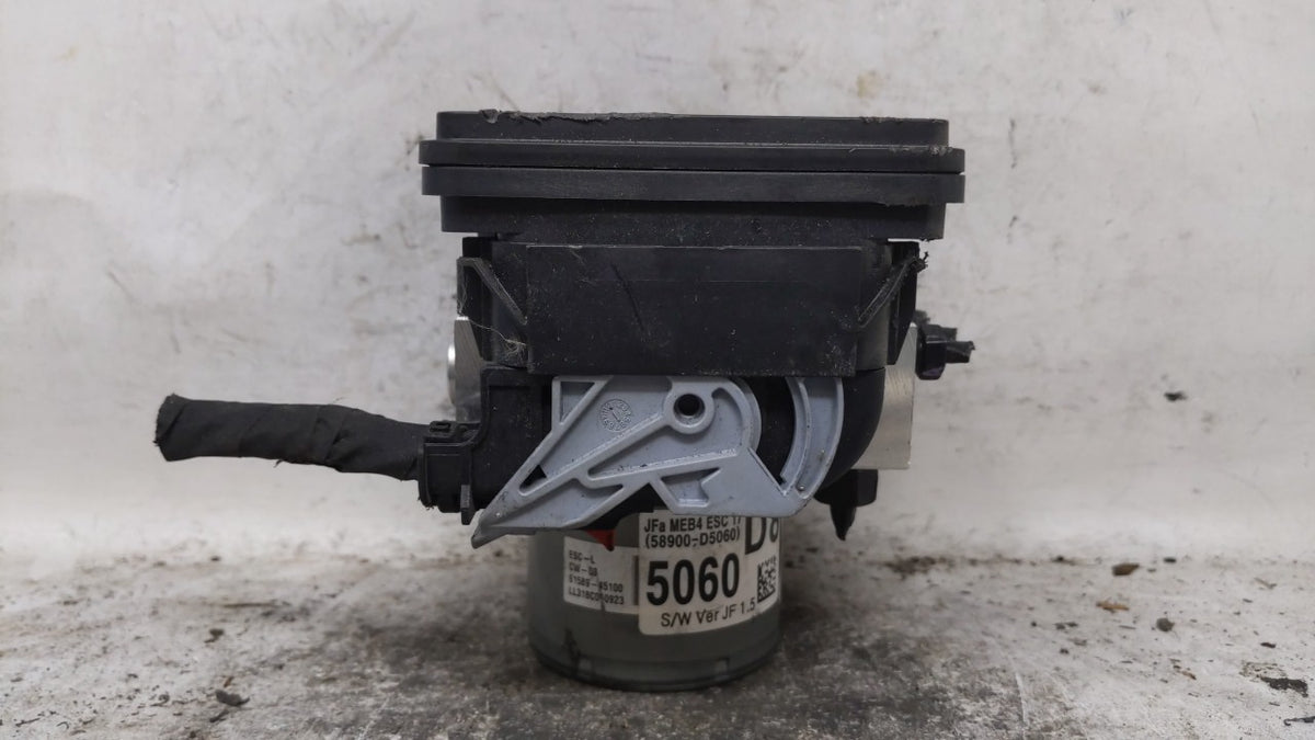 2017-2018 Kia Optima Anti-Lock Brake ABS Pump Module Actuator OEM P/N:58900-D5060 Fits Fits 2017 2018 OEM Used Auto Parts - 