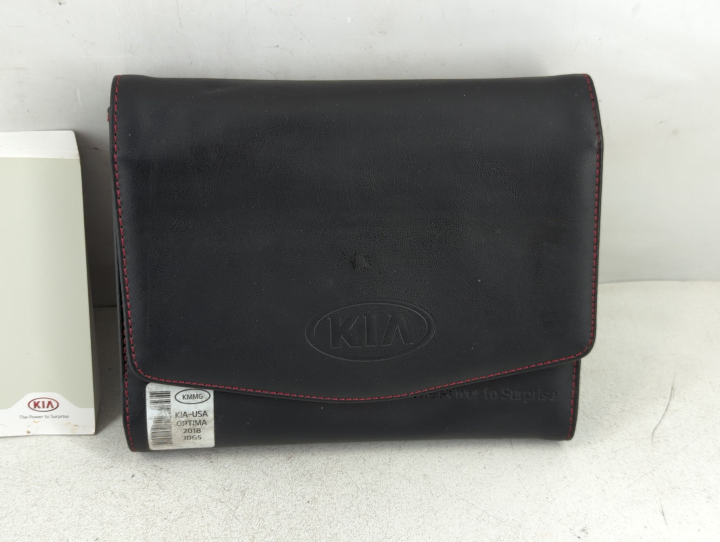 2018 Kia Optima Owners Manual Book Guide P/N:JDG5-EU81D OEM Used Auto Parts - Oemusedautoparts1.com