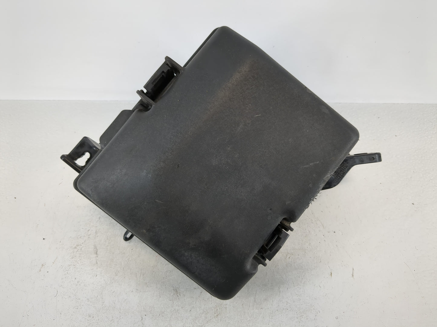 2016-2019 Kia Optima Fusebox Fuse Box Panel Relay Module P/N:91230D5070JA Fits Fits 2016 2017 2018 2019 OEM Used Auto Parts 