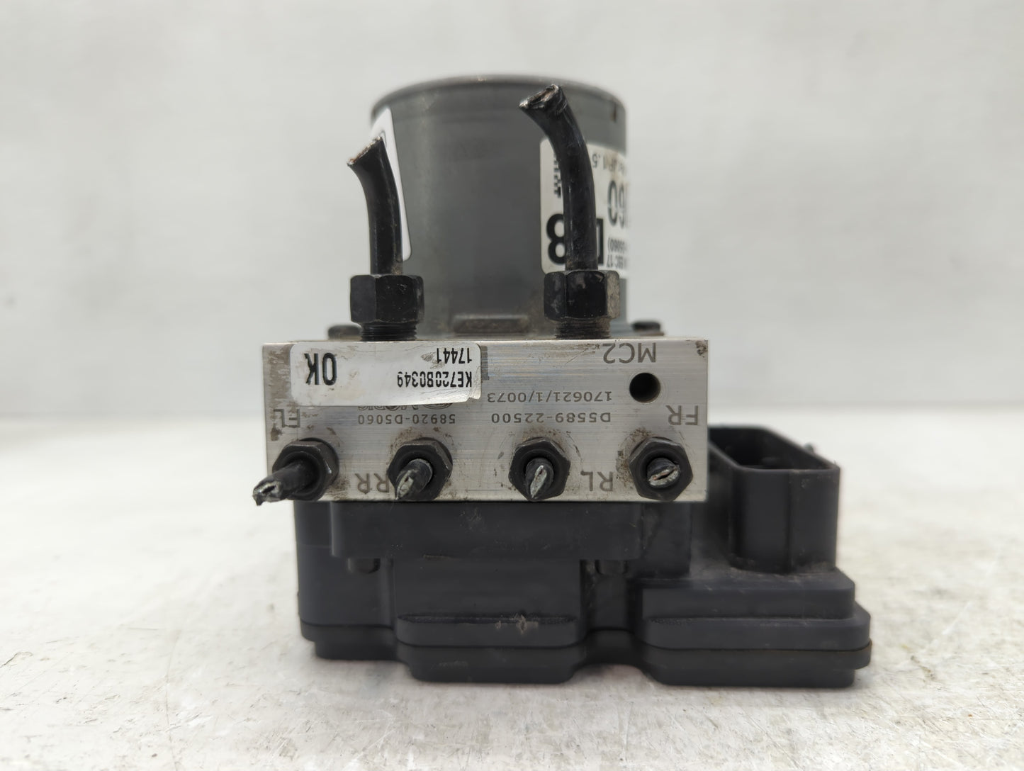 2017-2018 Kia Optima ABS Pump Control Module Replacement P/N:58900-D5060 Fits Fits 2017 2018 OEM Used Auto Parts - Oemusedau