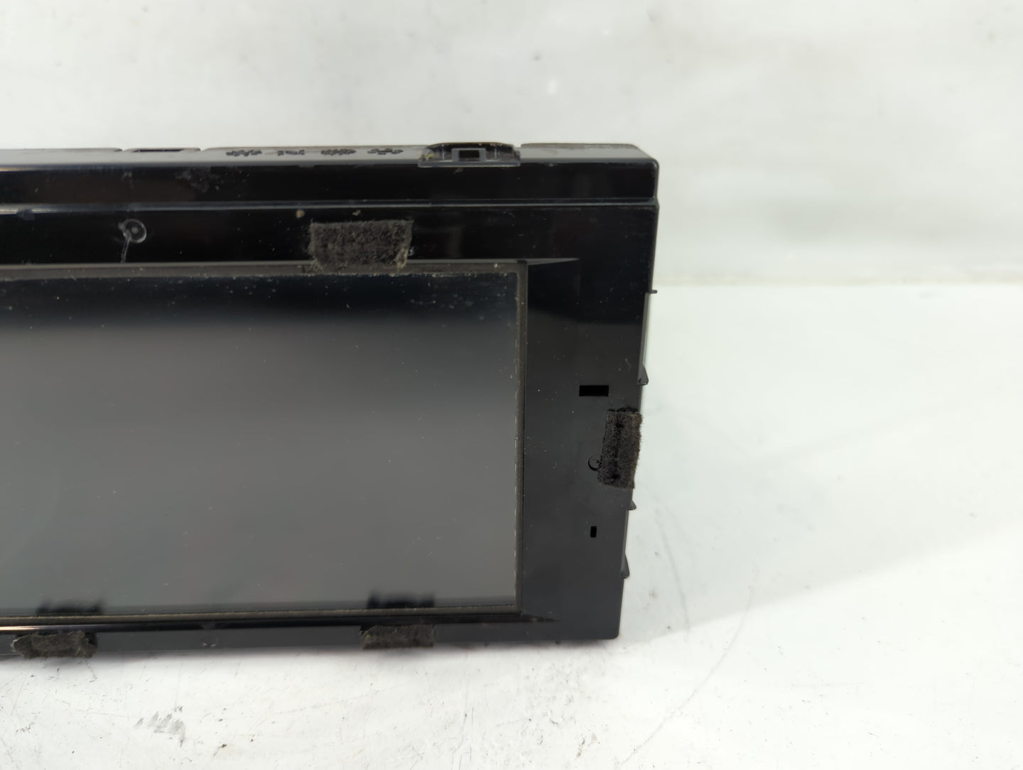 2017-2018 Kia Optima Radio AM FM Cd Player Receiver Replacement P/N:96160-D5150WK Fits Fits 2017 2018 OEM Used Auto Parts - 