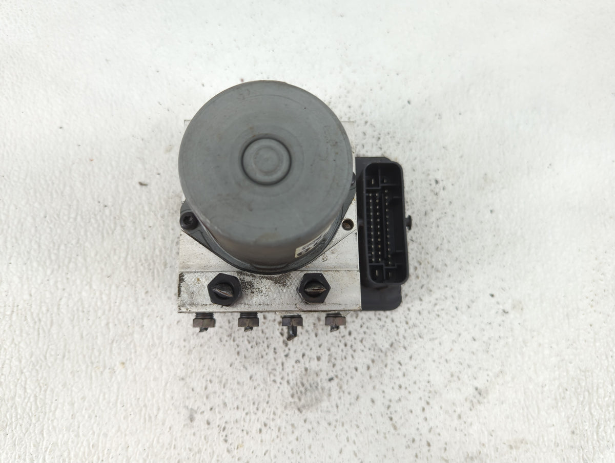 2016-2018 Kia Optima Anti-Lock Brake ABS Pump Module Actuator OEM P/N:58900-D5060 Fits Fits 2016 2017 2018 OEM Used Auto Par