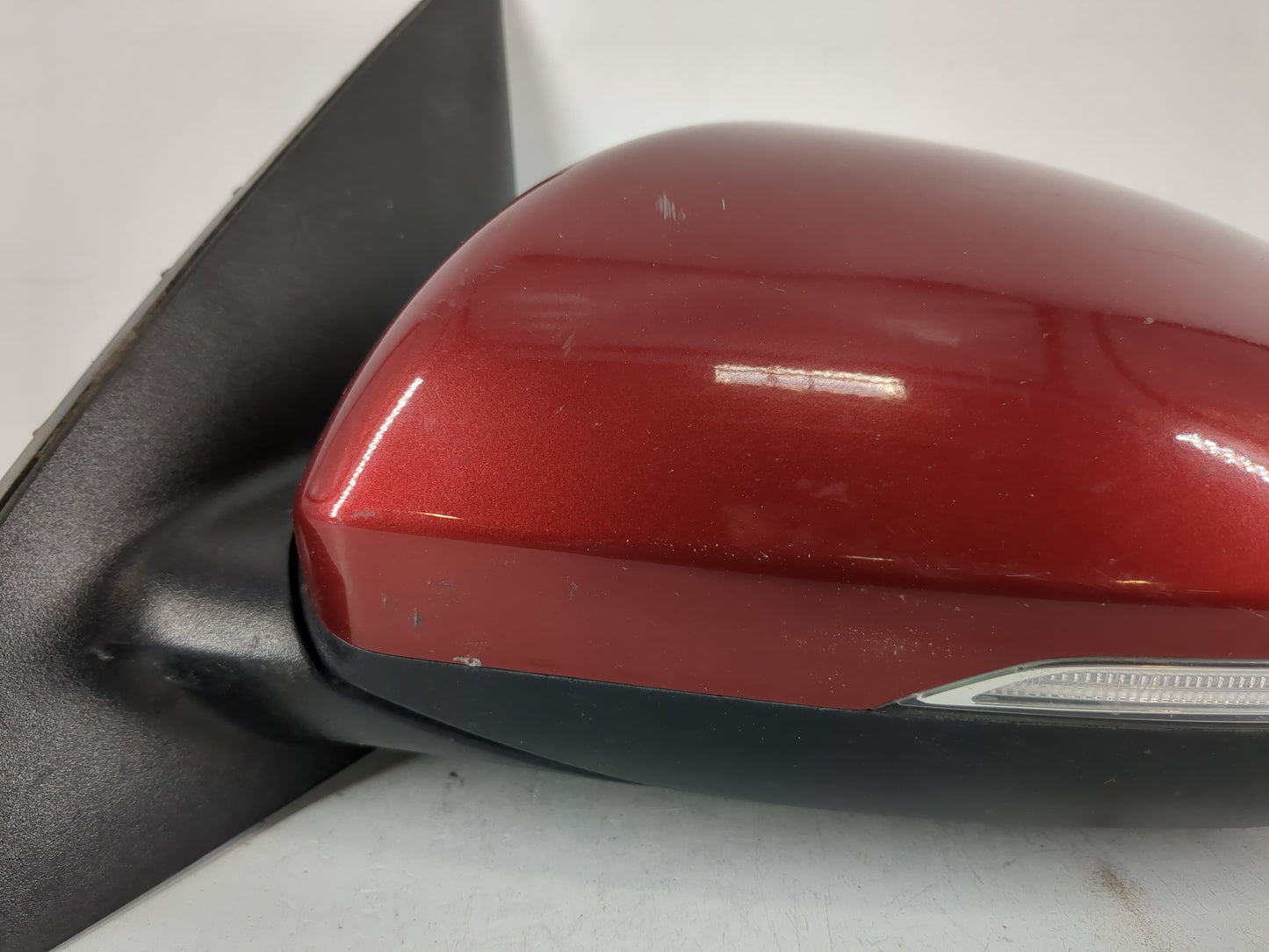2016-2019 Kia Optima Driver Side View Mirror - Left Door Mirror OEM Used - Oemusedautoparts1.com