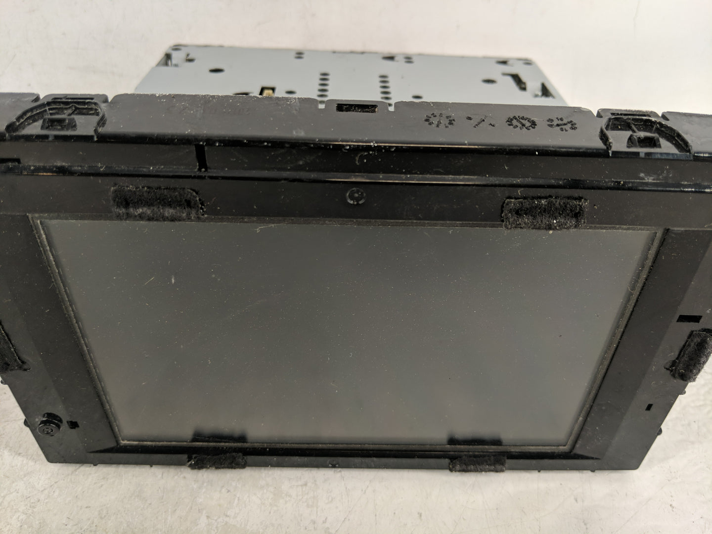 2017-2018 Kia Optima Radio AM FM Cd Player Receiver Replacement P/N:96160-D5150WK Fits Fits 2017 2018 OEM Used Auto Parts - 
