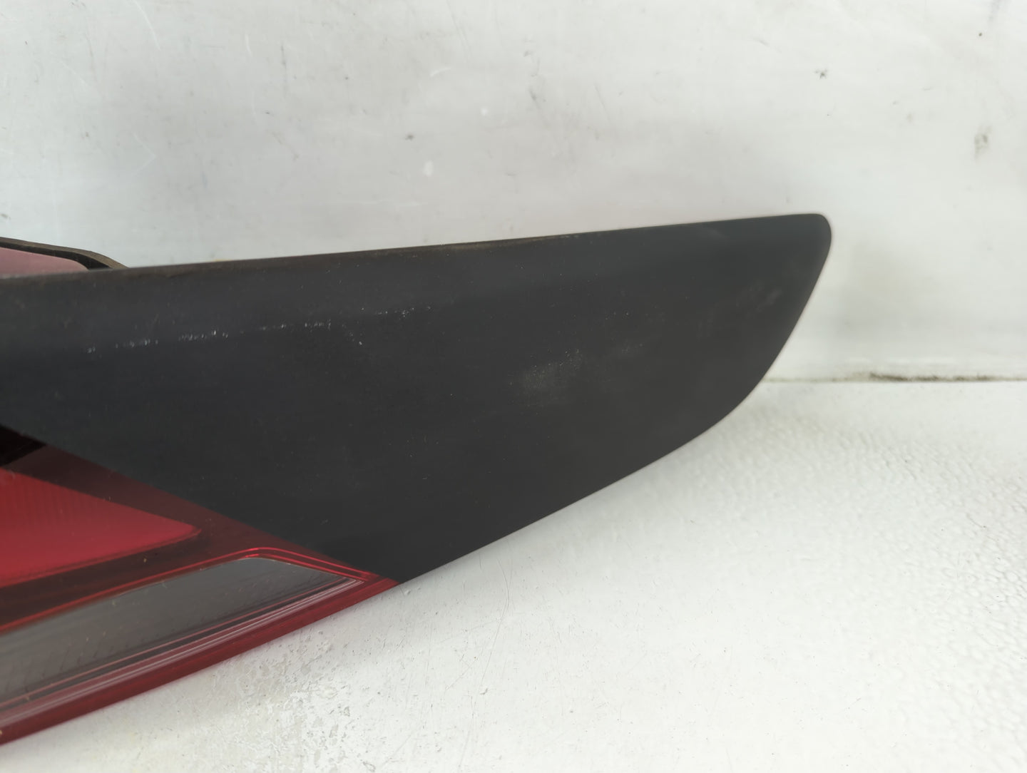 2016-2019 Kia Optima Tail Light Assembly Passenger Right OEM Fits Fits 2016 2017 2018 2019 OEM Used Auto Parts - Oemusedauto