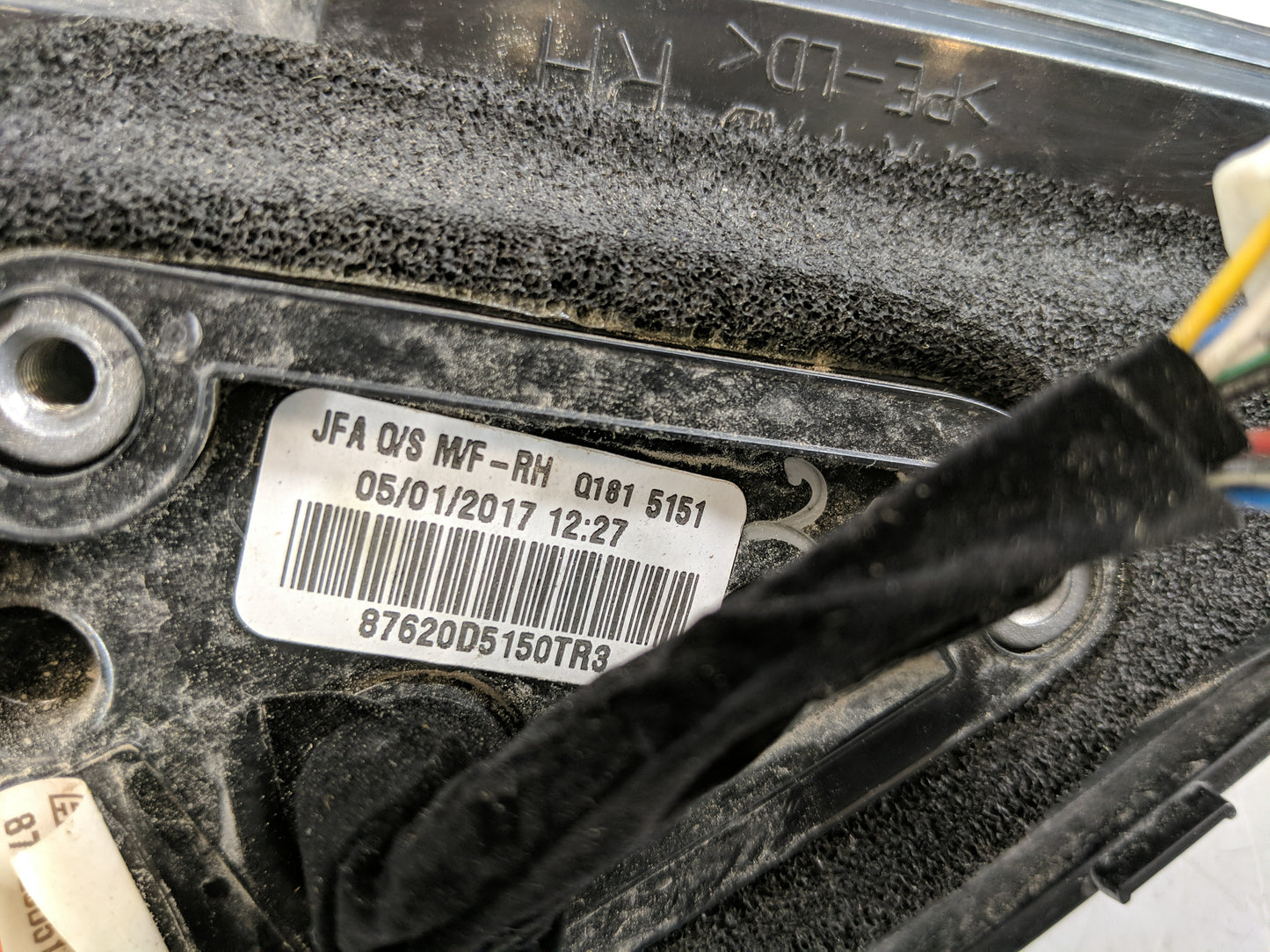 2016-2020 Kia Optima Passenger Right Side View Manual Door Mirror Red - Oemusedautoparts1.com