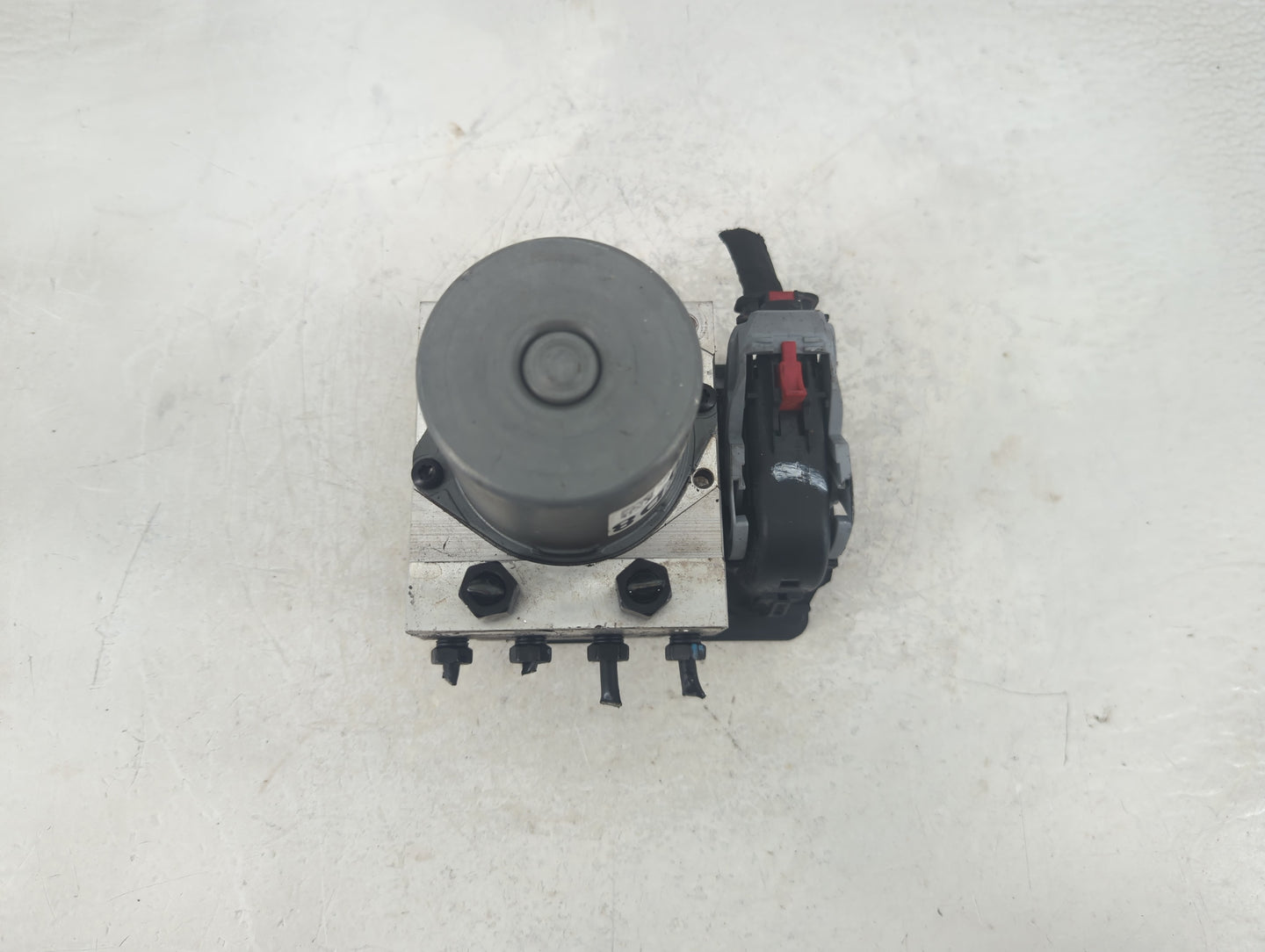 2017-2018 Kia Optima ABS Pump Control Module Replacement P/N:D5589-22500 Fits Fits 2017 2018 OEM Used Auto Parts - Oemusedau