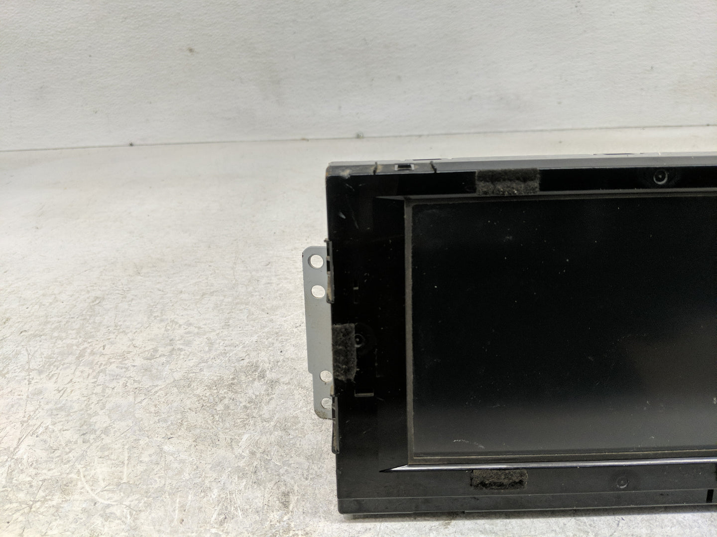 2017-2018 Kia Optima Radio AM FM Cd Player Receiver Replacement P/N:96160-D5150WK Fits Fits 2017 2018 OEM Used Auto Parts - 