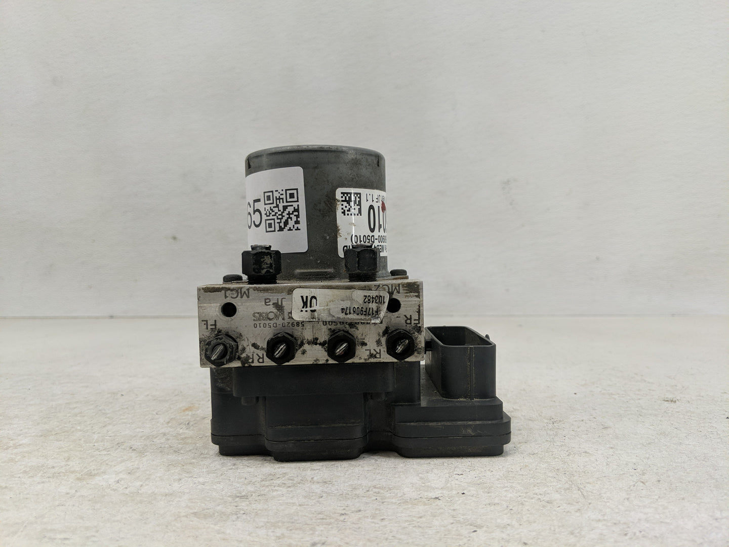 2016-2018 Kia Optima ABS Pump Control Module Replacement P/N:D5589-30500 58900-D5010 Fits Fits 2016 2017 2018 OEM Used Auto 