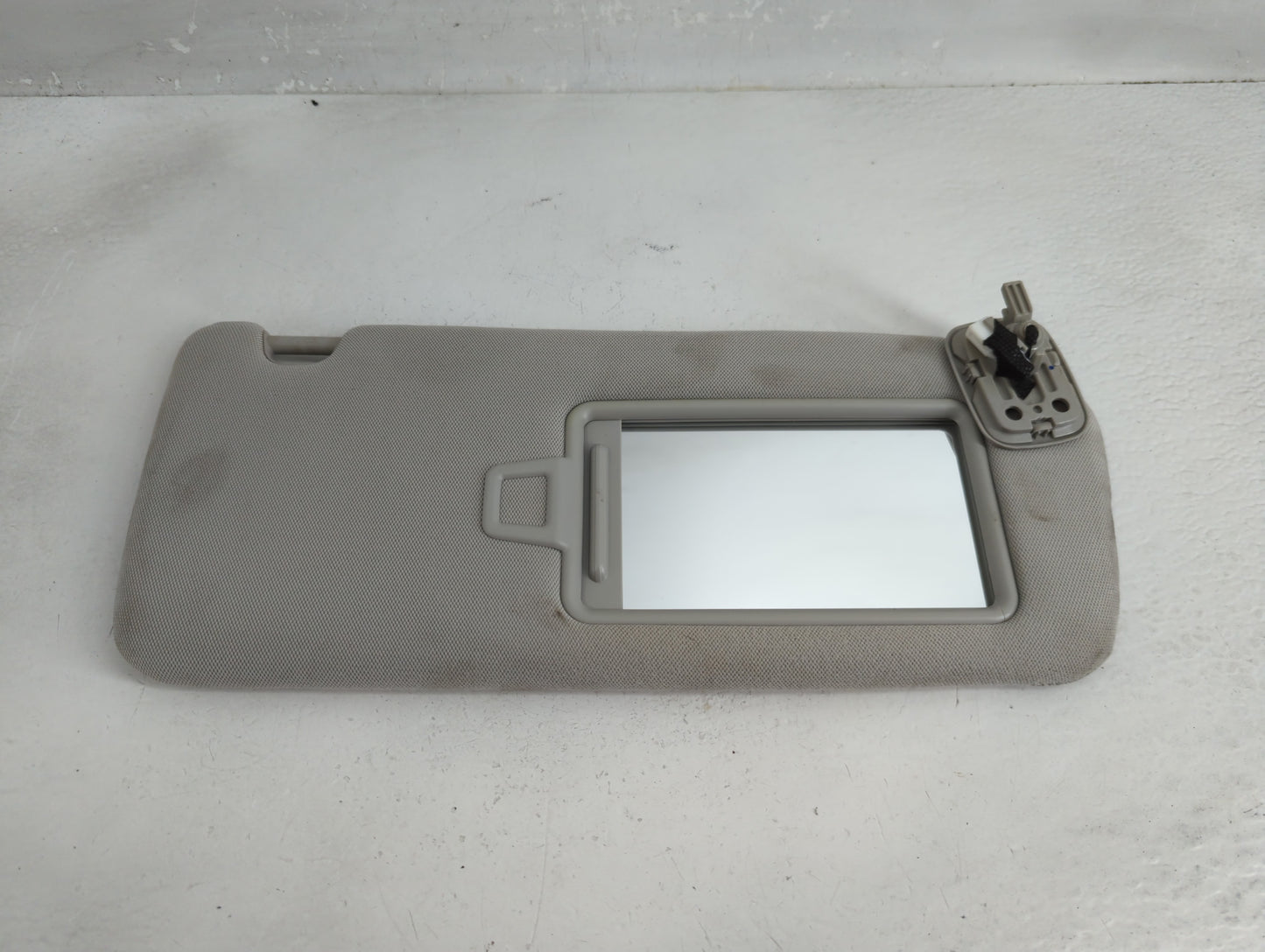 2016-2020 Kia Optima Sun Visor Shade Replacement Passenger Right Mirror Fits Fits 2016 2017 2018 2019 2020 OEM Used Auto Par