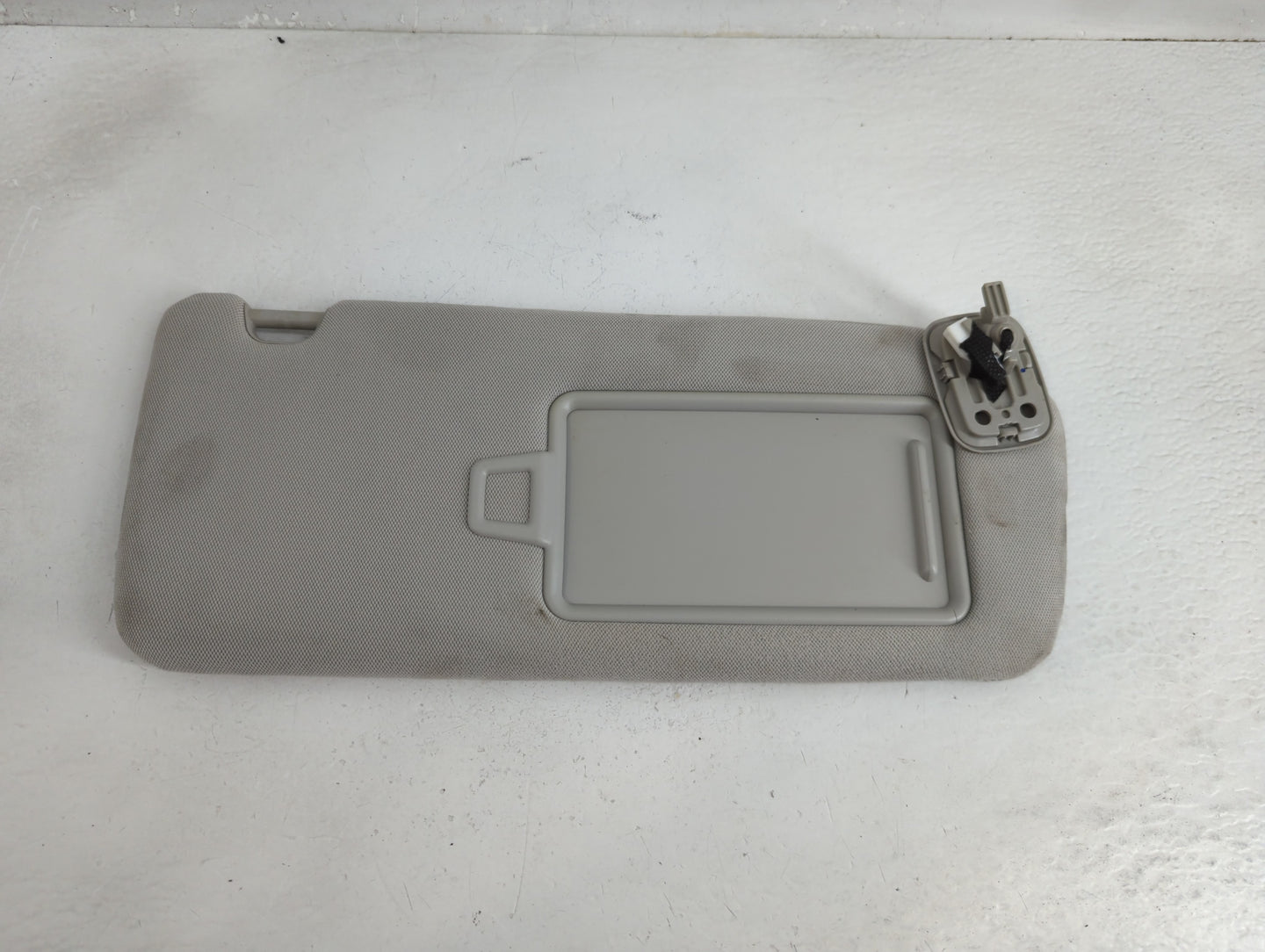 2016-2020 Kia Optima Sun Visor Shade Replacement Passenger Right Mirror Fits Fits 2016 2017 2018 2019 2020 OEM Used Auto Par
