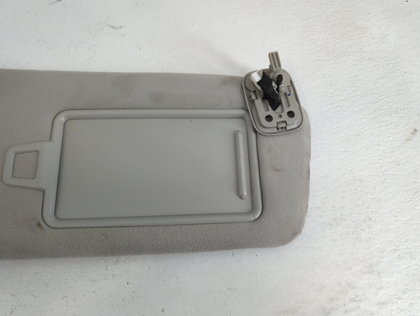 2016-2020 Kia Optima Sun Visor Shade Replacement Passenger Right Mirror Fits Fits 2016 2017 2018 2019 2020 OEM Used Auto Par