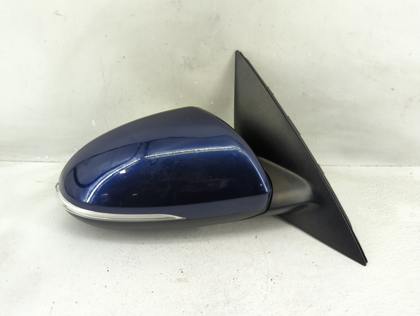 2016-2019 Kia Optima Passenger Side View Mirror - Right Door Mirror OEM Used - Oemusedautoparts1.com