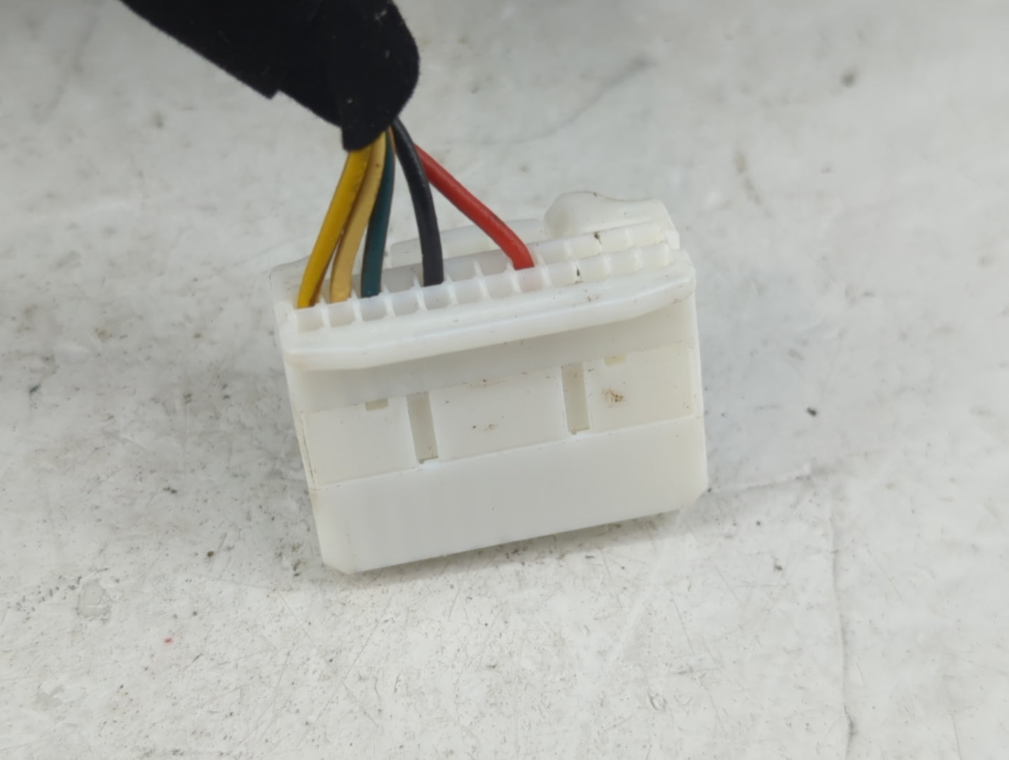 2016-2019 Kia Optima Passenger Side View Mirror - Right Door Mirror OEM Used - Oemusedautoparts1.com