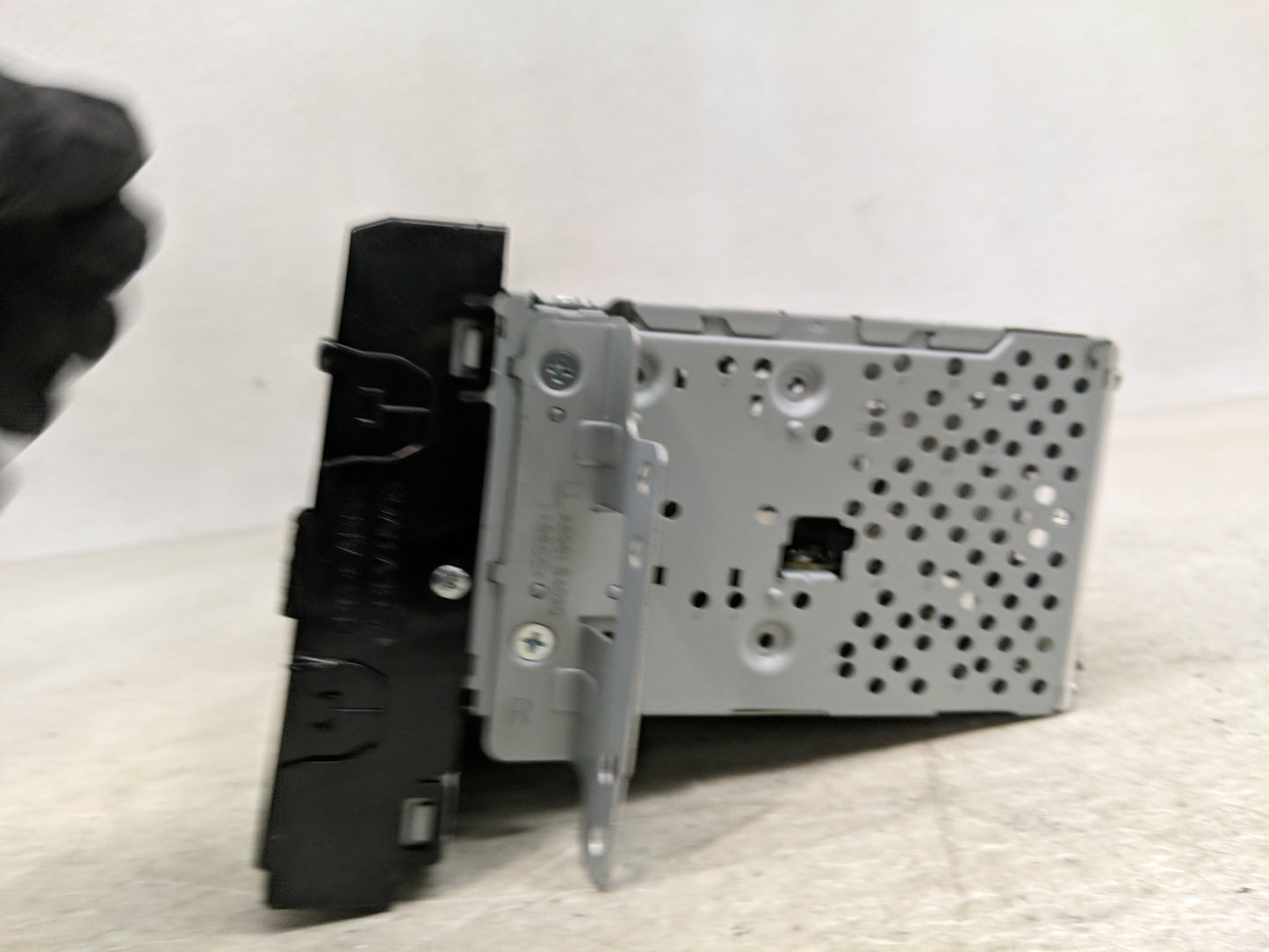 2017-2018 Kia Optima Radio AM FM Cd Player Receiver Replacement P/N:96160-D5150WK Fits Fits 2017 2018 OEM Used Auto Parts - 