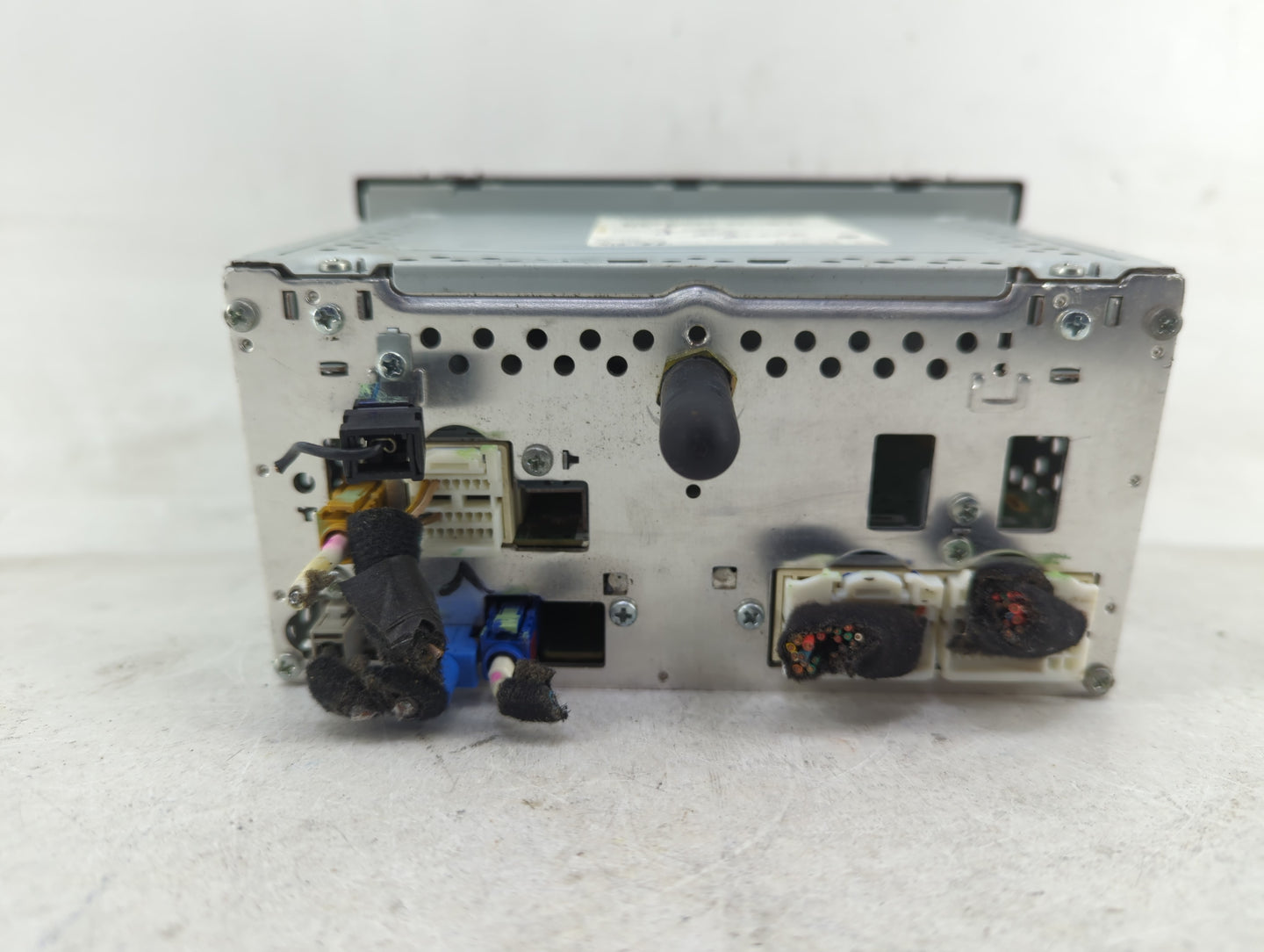 2017-2018 Kia Optima Radio AM FM Cd Player Receiver Replacement P/N:96160-D5150WK Fits Fits 2017 2018 OEM Used Auto Parts - 