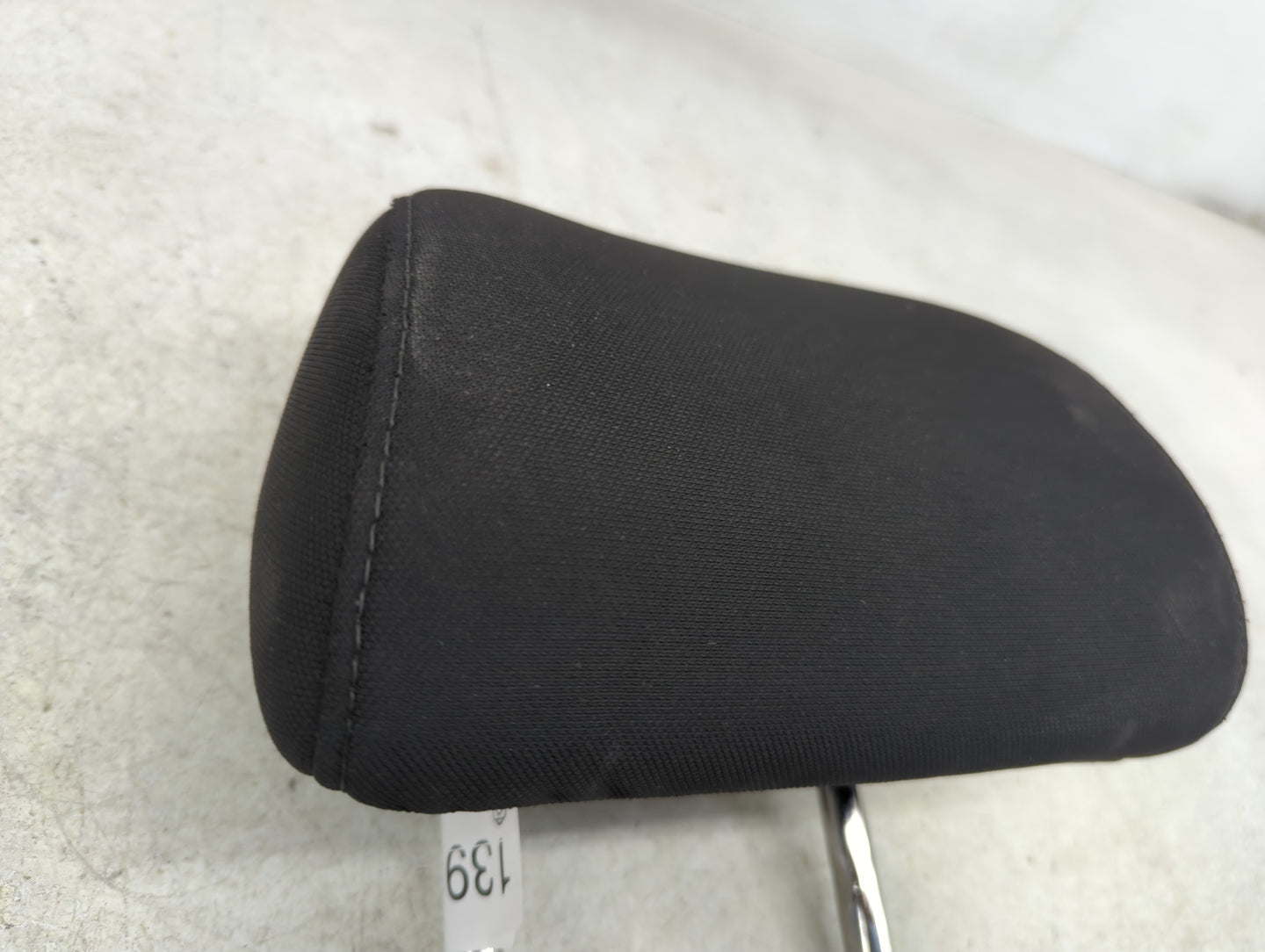 2016-2018 Kia Optima Headrest Head Rest Rear Center Seat Fits Fits 2016 2017 2018 OEM Used Auto Parts - Oemusedautoparts1.co