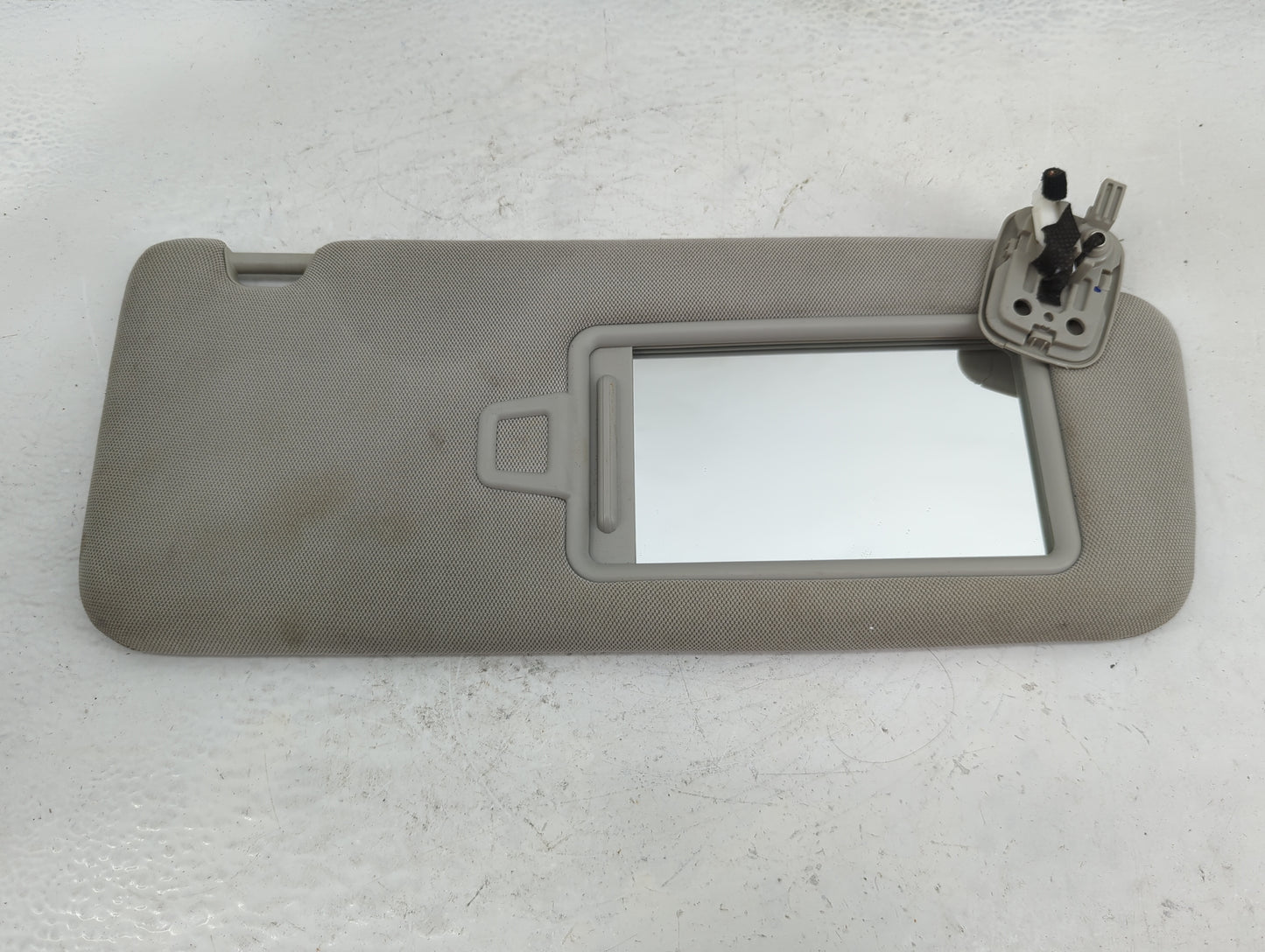 2016-2020 Kia Optima Sun Visor Shade Replacement Passenger Right Mirror Fits Fits 2016 2017 2018 2019 2020 OEM Used Auto Par