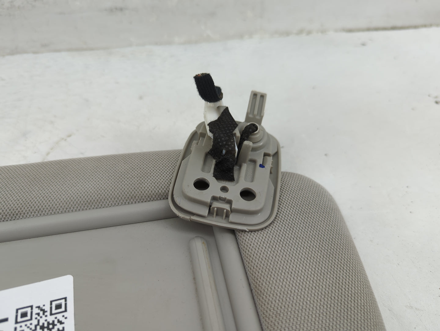 2016-2020 Kia Optima Sun Visor Shade Replacement Passenger Right Mirror Fits Fits 2016 2017 2018 2019 2020 OEM Used Auto Par
